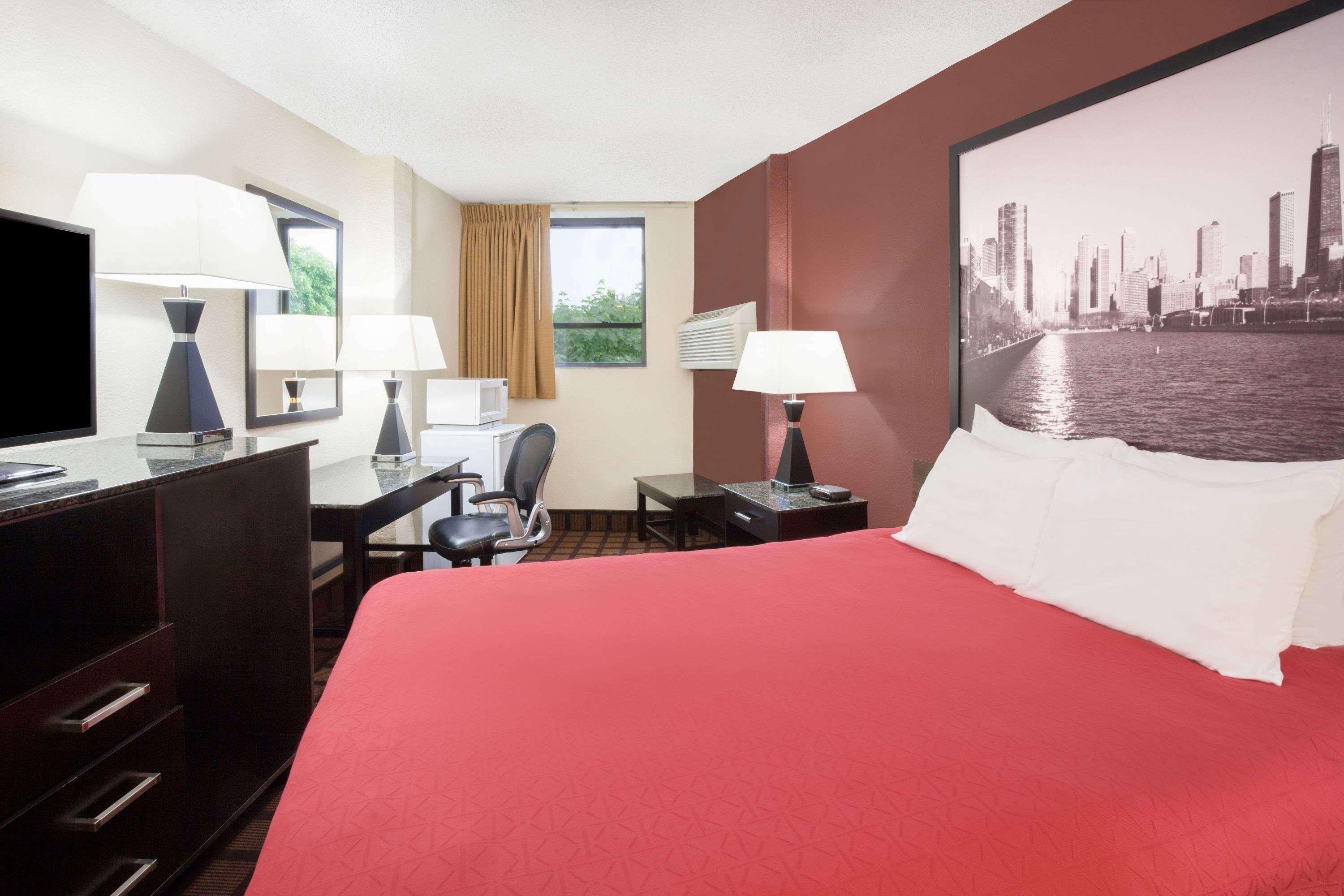 Super 8 By Wyndham Chicago Il Hotel Ngoại thất bức ảnh