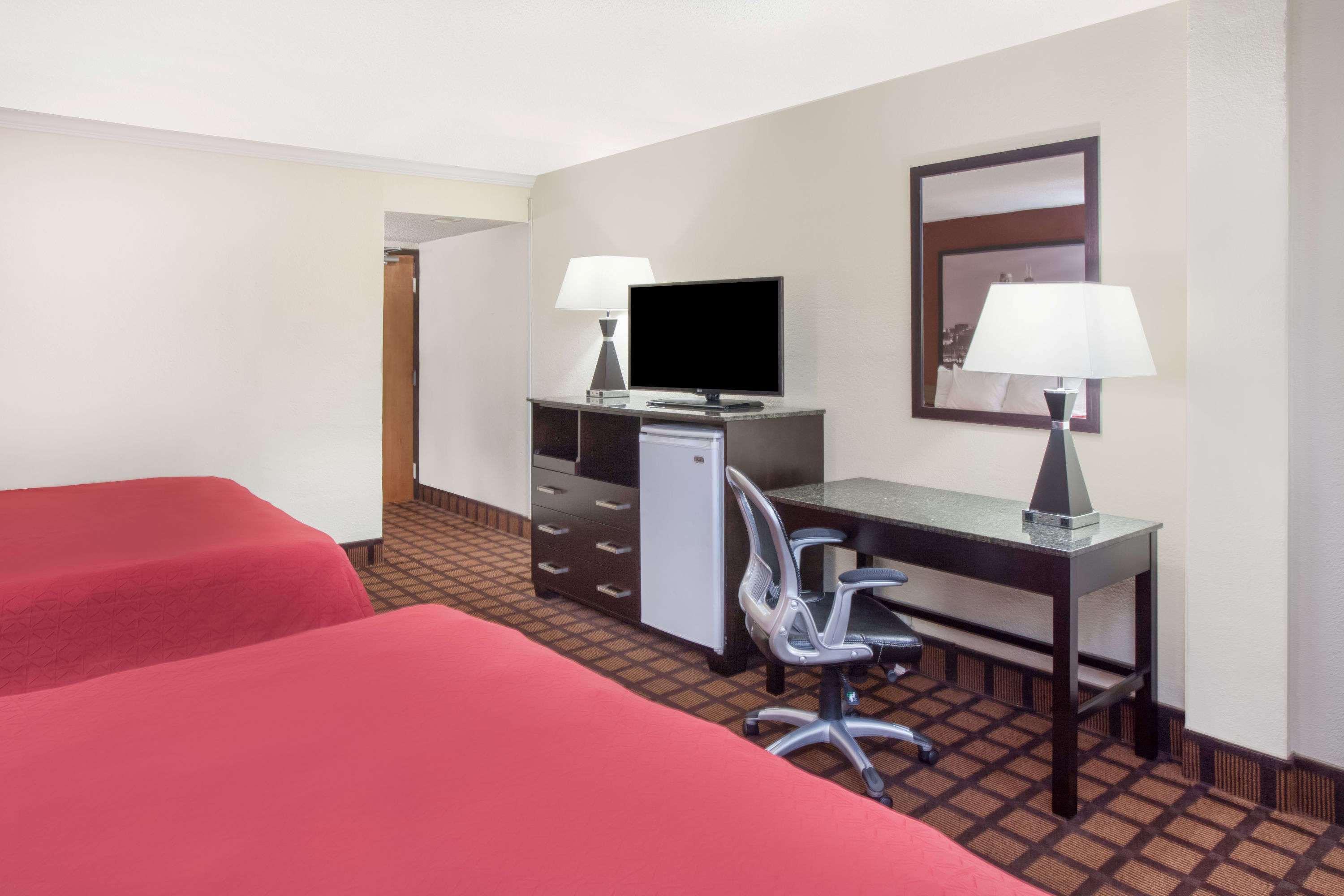 Super 8 By Wyndham Chicago Il Hotel Ngoại thất bức ảnh