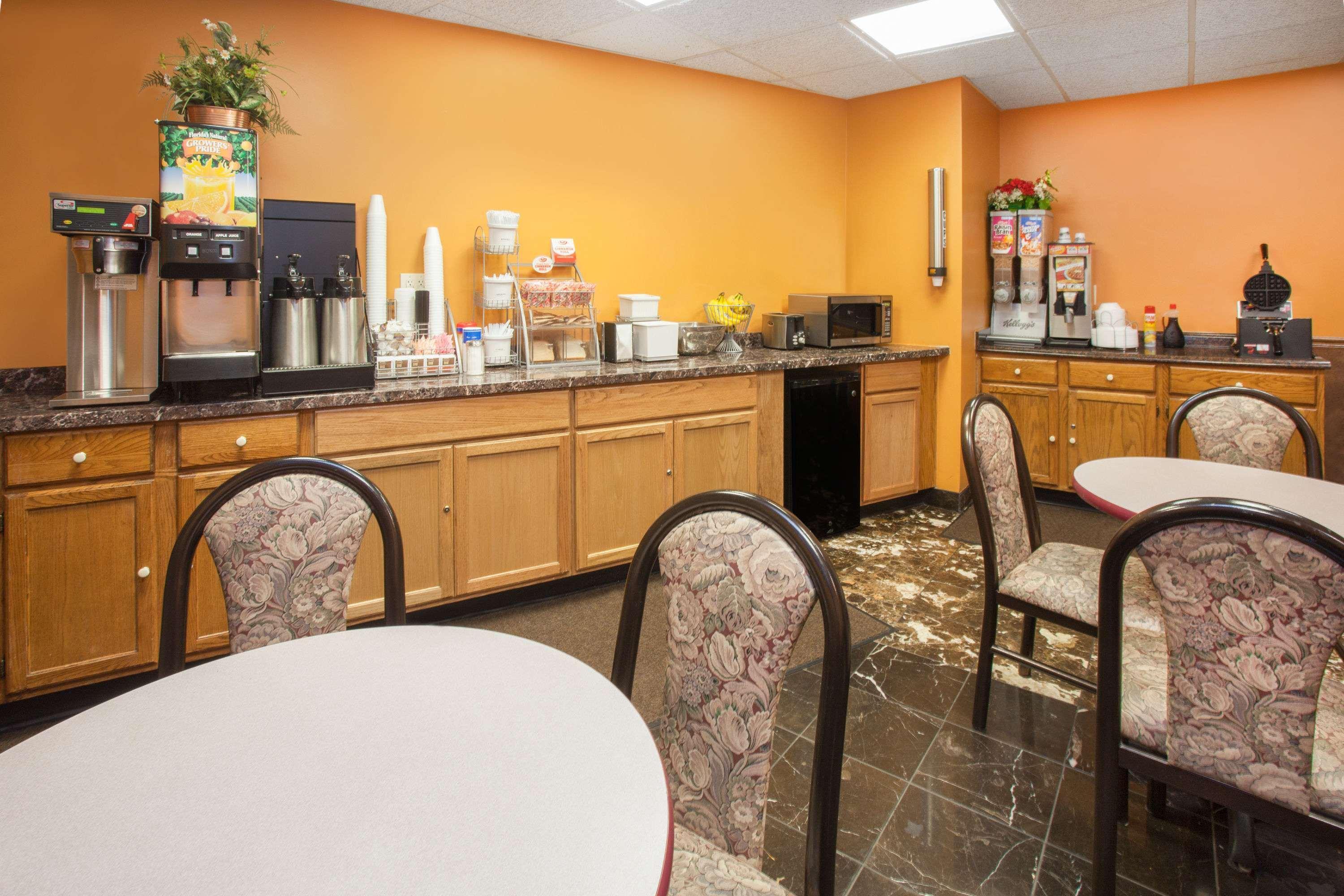 Super 8 By Wyndham Chicago Il Hotel Ngoại thất bức ảnh